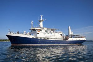 MV Discovery Palawan Liveaboard Dive Boat