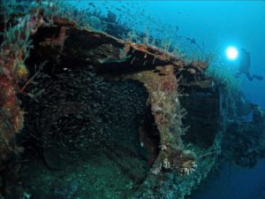 blue water wreck - labuan sabah malaysia