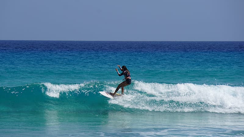 Small Wave Surfer - Best Surfboard for Beginners