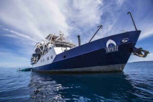 Empress II - Best Liveaboard Dive Boats Under $175/Day